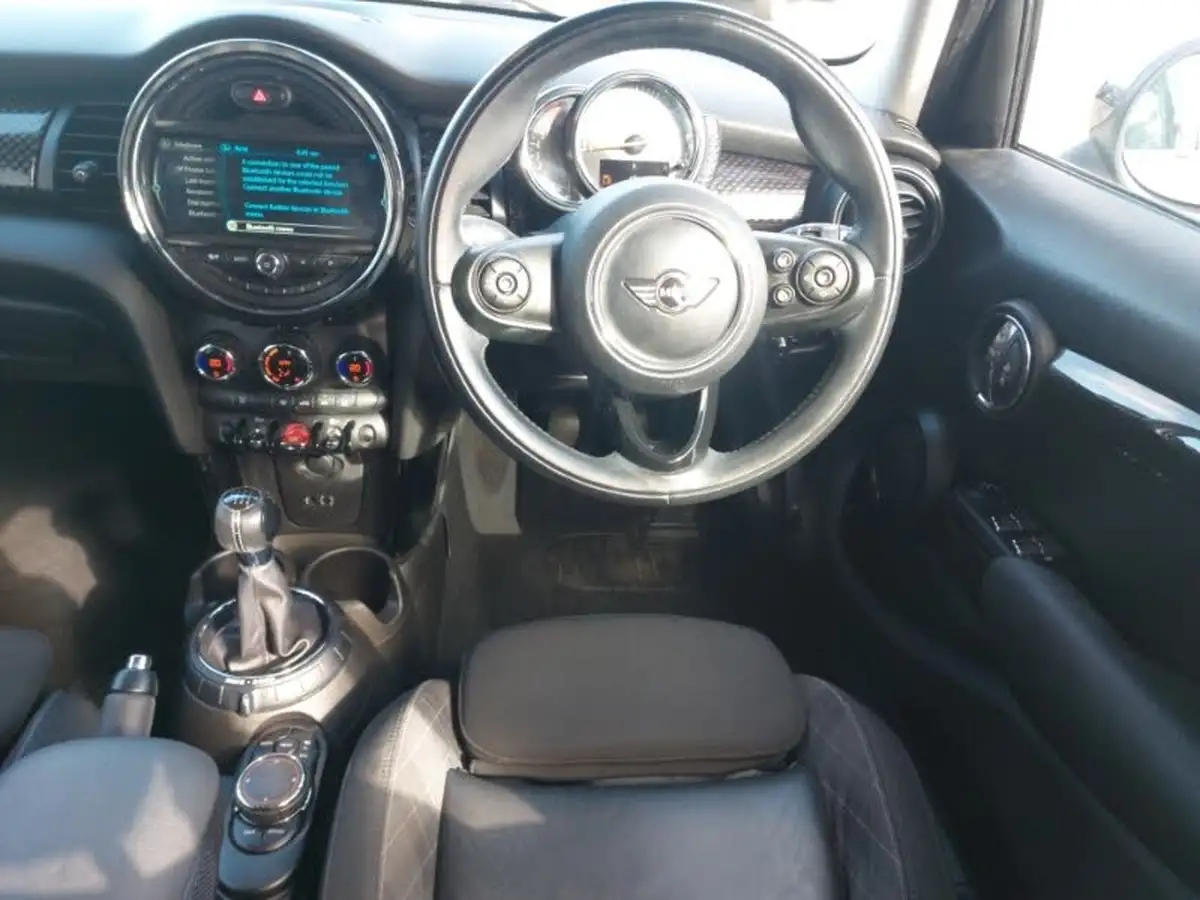 2017-mini-cooper-20-cooper-s-ss-hatchback-5d-big-12