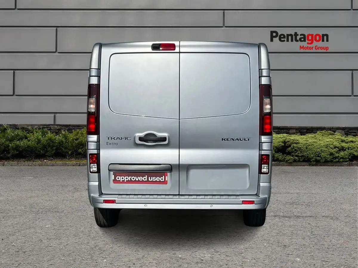2025-renault-trafic-20dci-sl30-150-extra-big-16