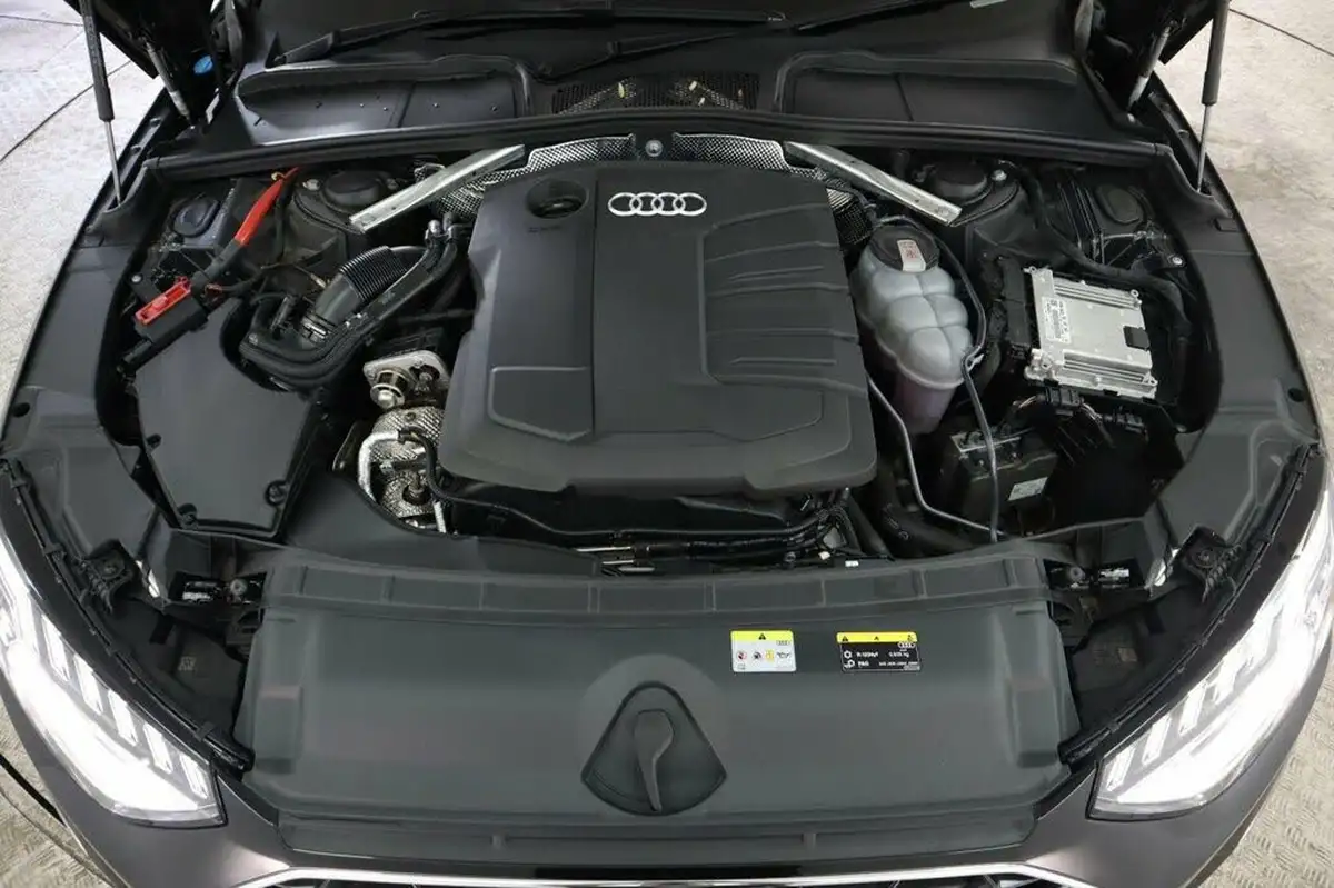 2021-audi-a4-20-35-tdi-s-line-big-32