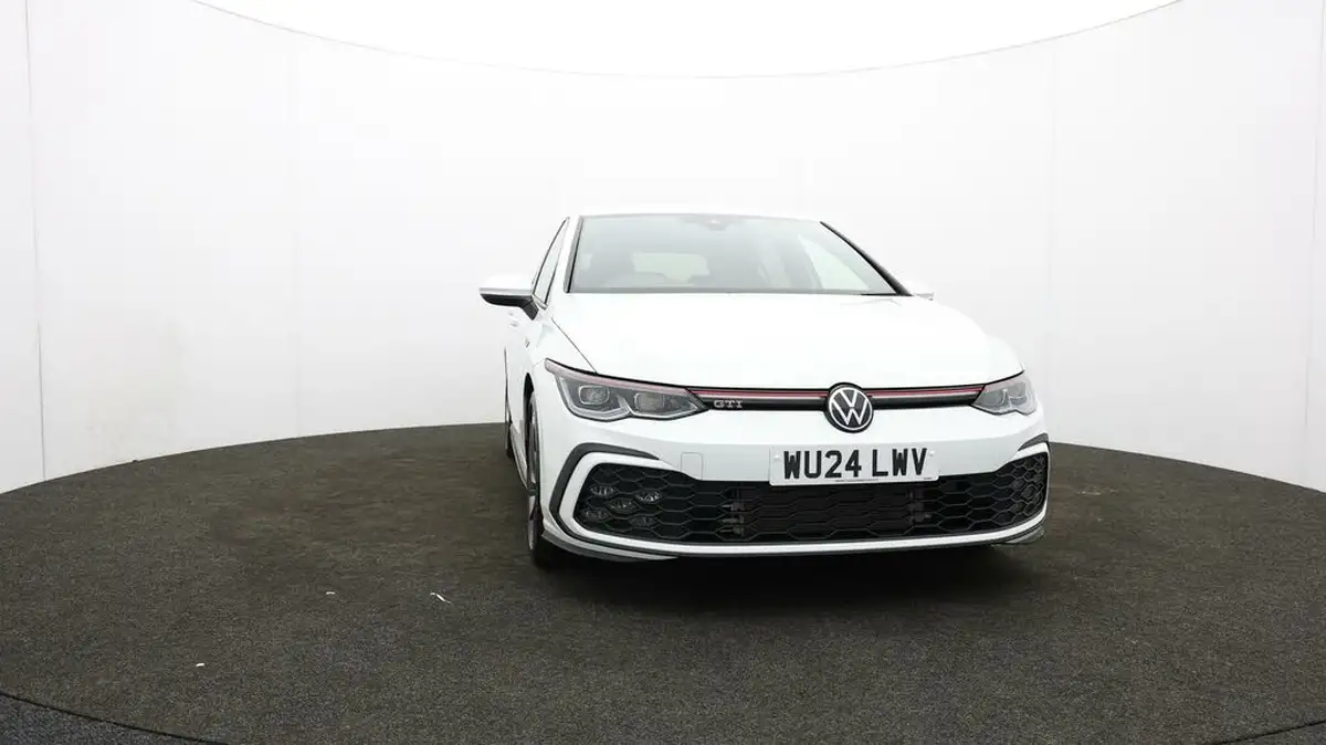 2024-volkswagen-golf-20-tsi-gti-245ps-big-45