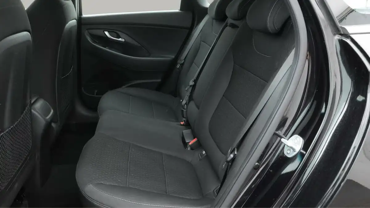 2019-hyundai-i30-14-t-gdi-n-line-hatchback-big-16
