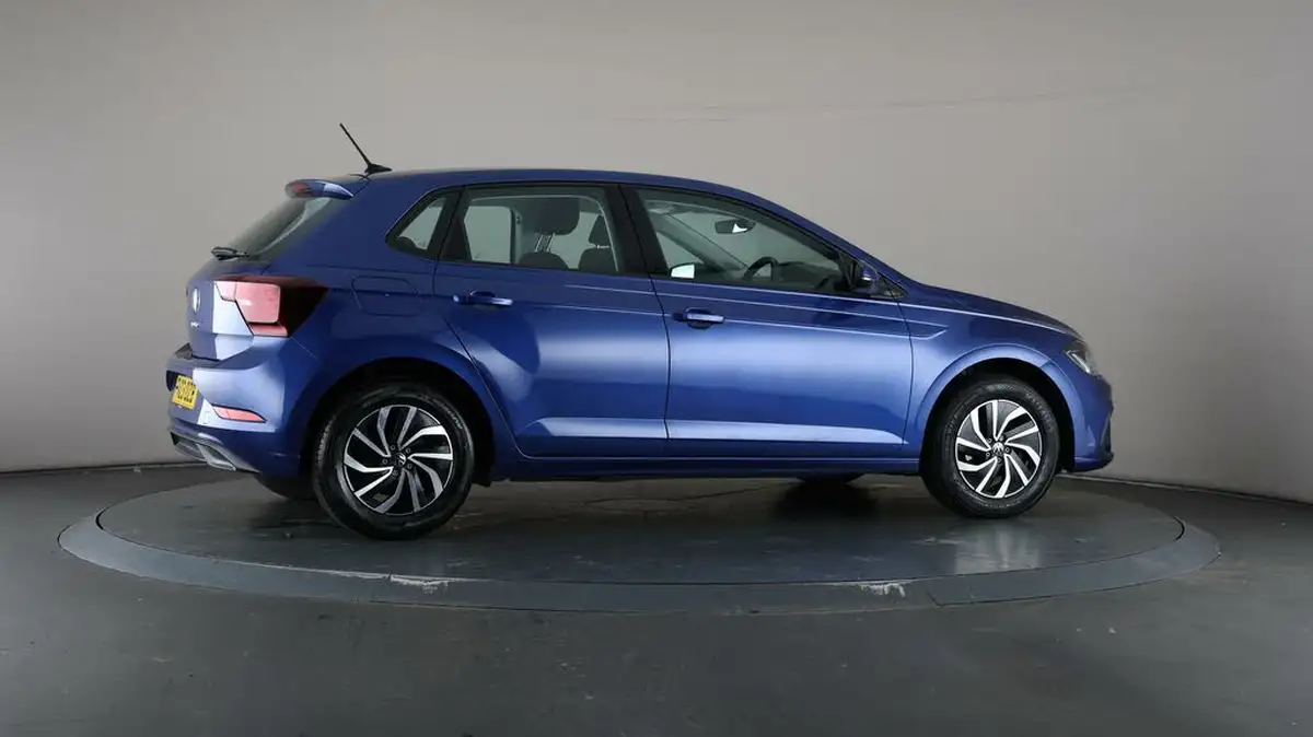 2023-volkswagen-polo-10-tsi-life-big-58