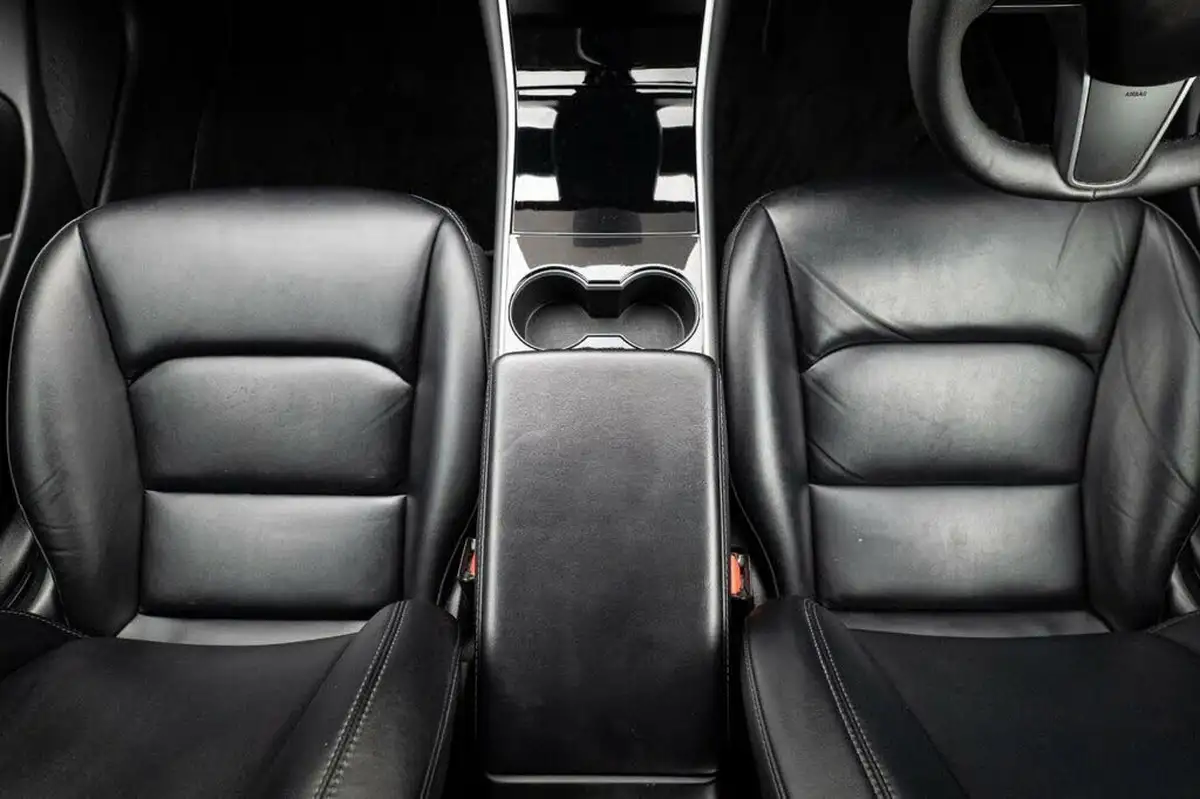 2020-tesla-model-3-e-standard-plus-big-14