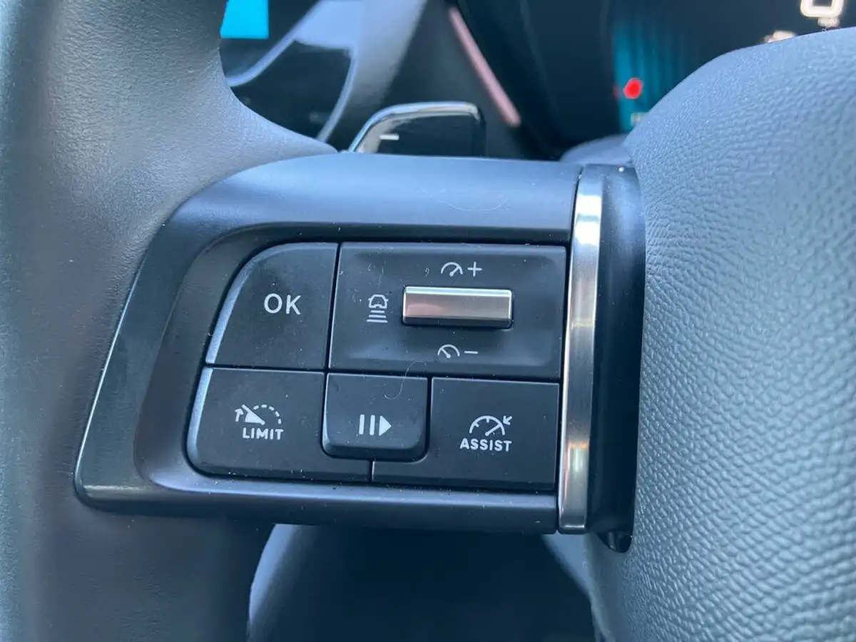2022-citroen-c5-x-12-puretech-shine-big-19
