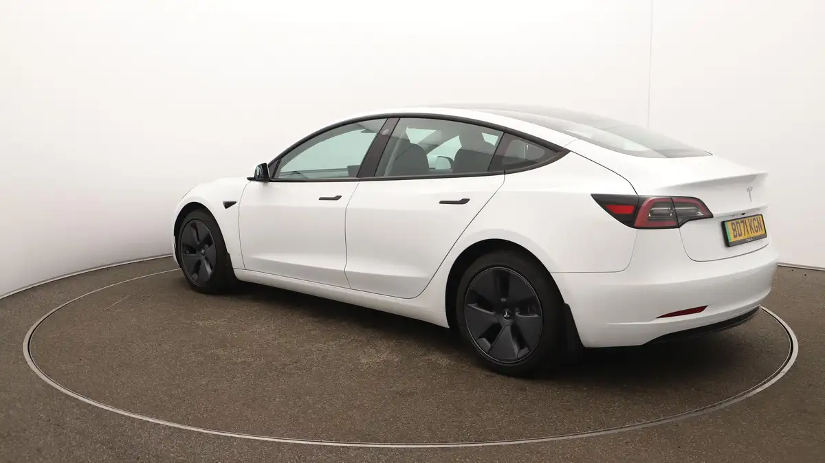 2021-tesla-model-3-e-standard-plus-big-62