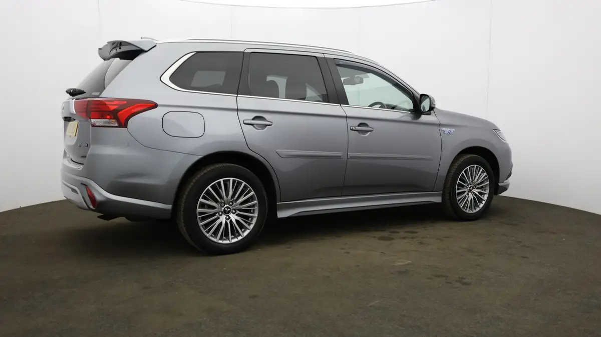 2021-mitsubishi-outlander-24-dynamic-phev-big-56