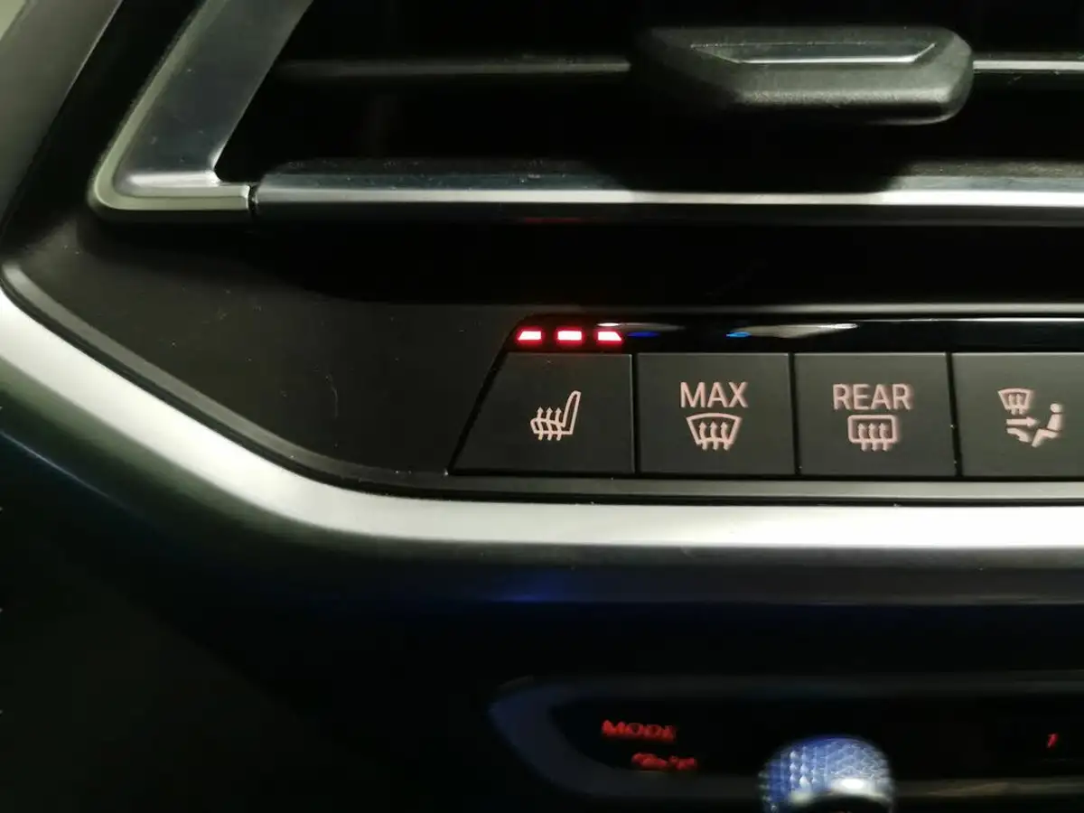 2021-bmw-x5-30-xdrive-45e-m-sport-big-24