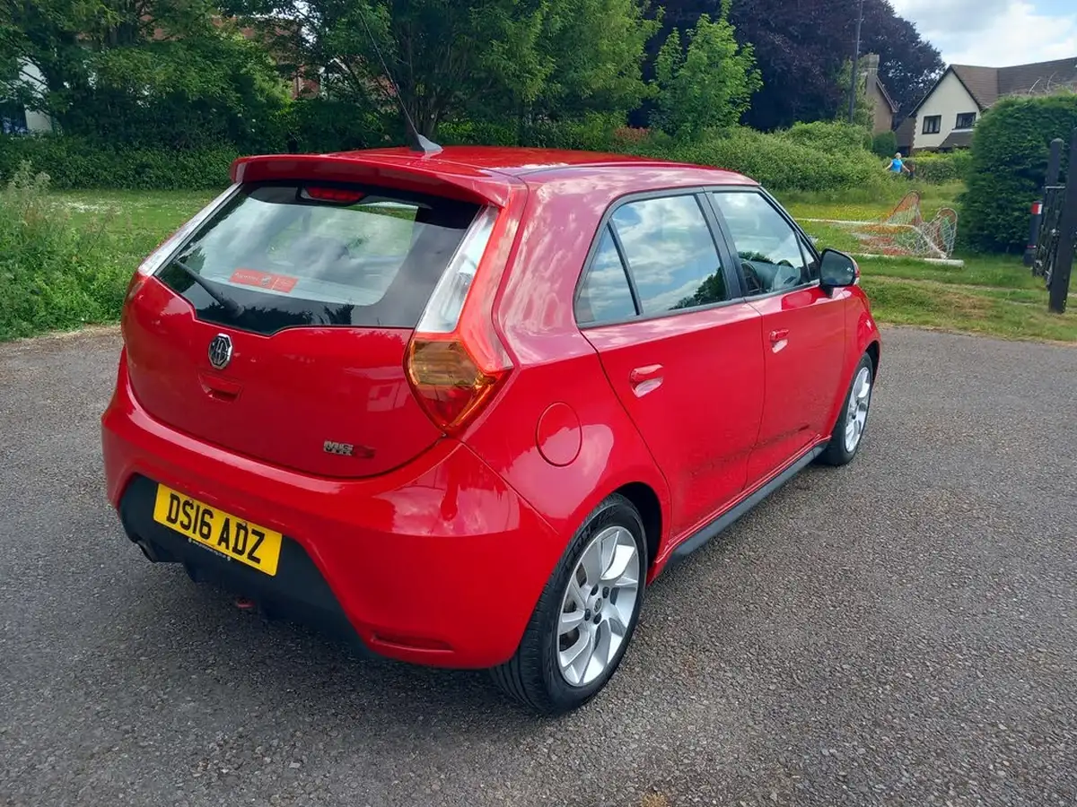 2016-mg-mg3-15-vti-tech-3form-sport-big-8