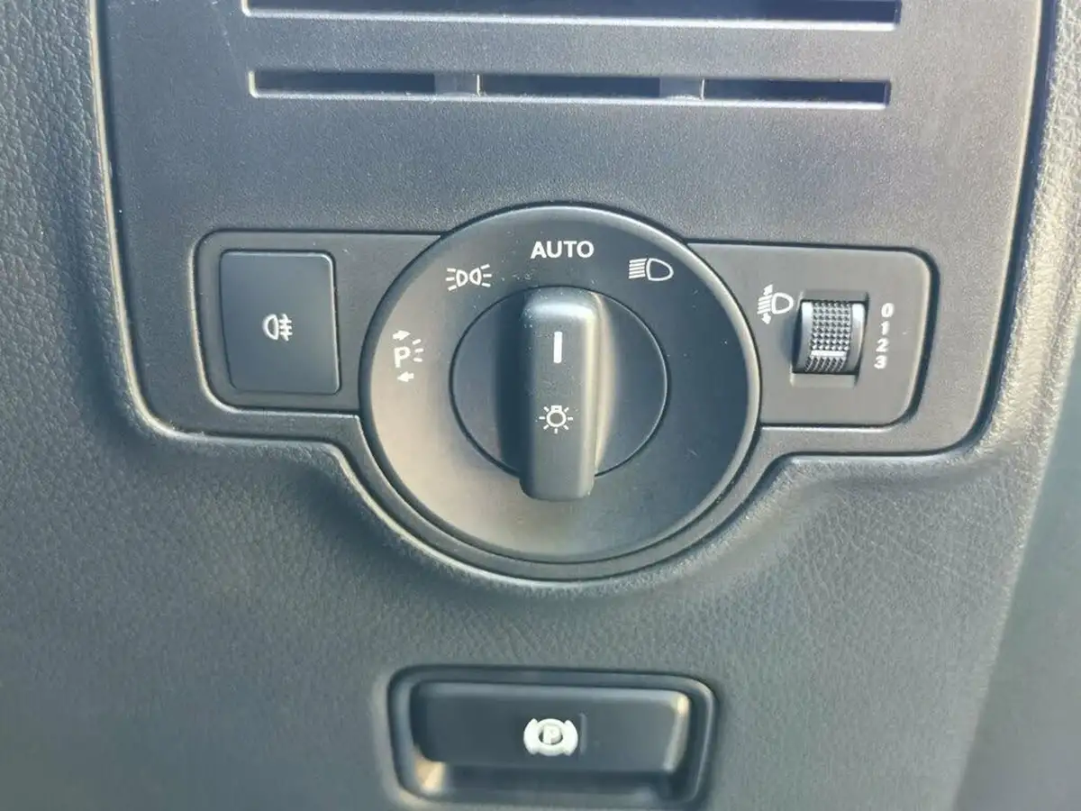 2022-mercedes-benz-vito-e-progressive-l2-big-18