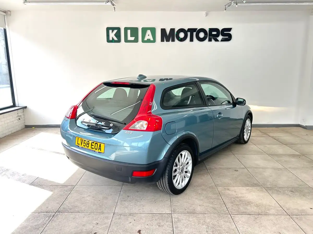 2008-volvo-c30-20td-se-powershift-big-4