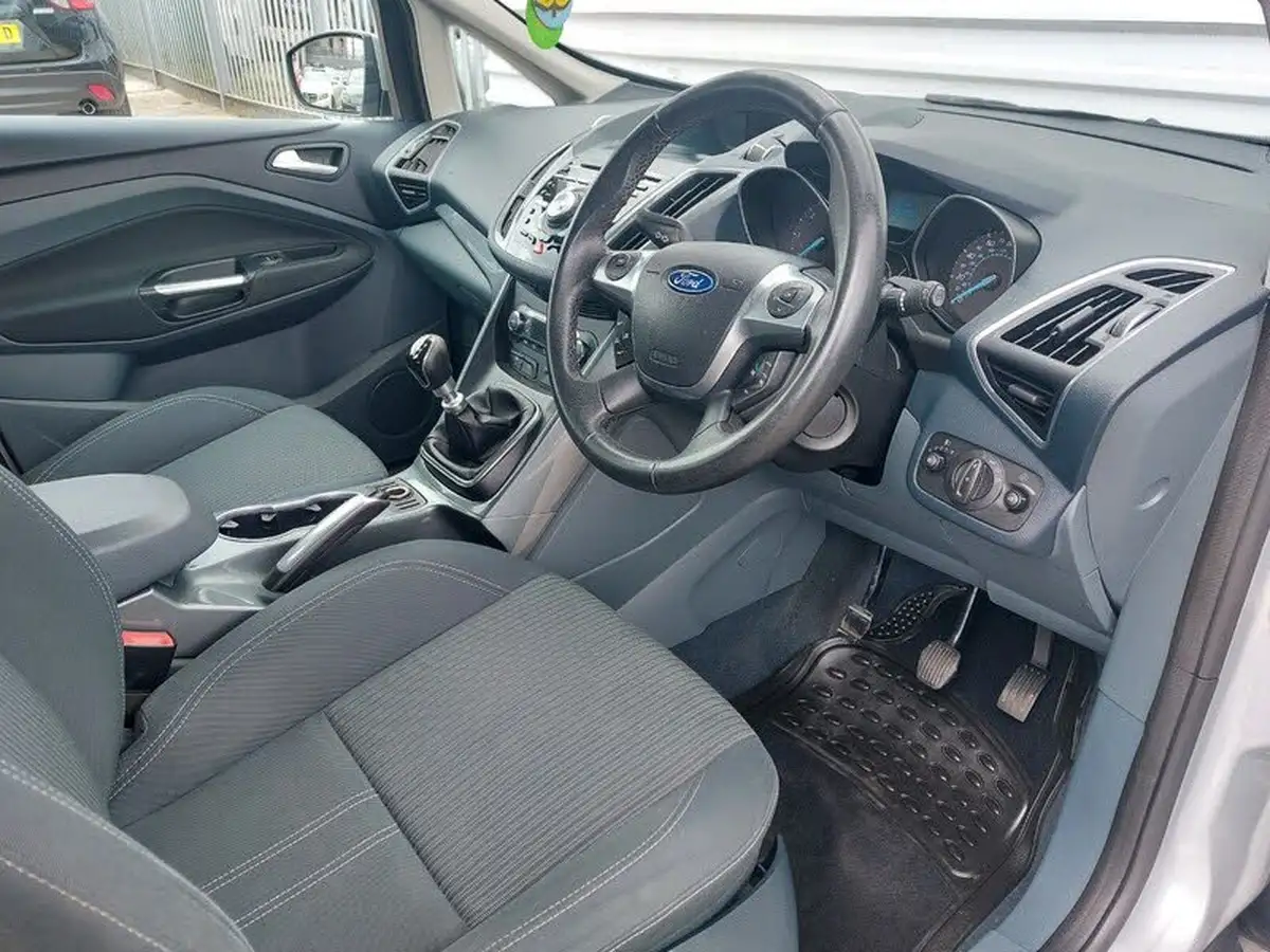 2012-ford-c-max-20td-titanium-140ps-big-9