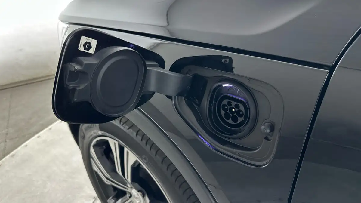 2021-volvo-xc40-15-t5-inscription-262bhp-big-43