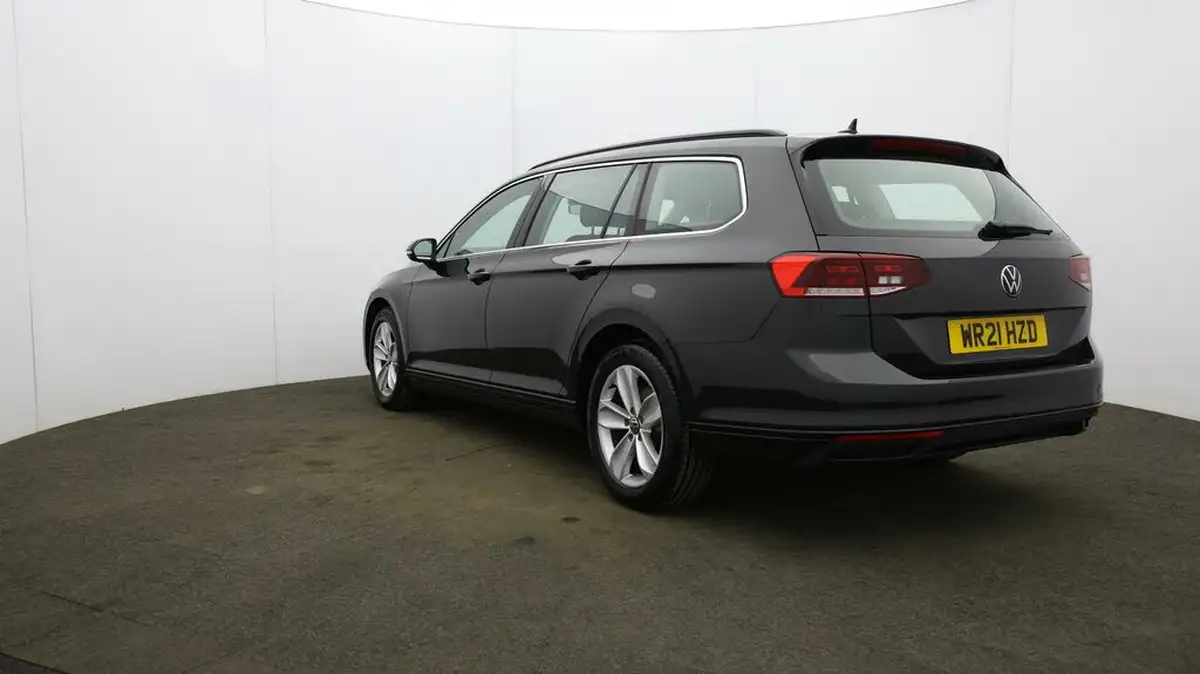 2021-volkswagen-passat-20tdi-se-nav-150ps-estate-5d-big-41