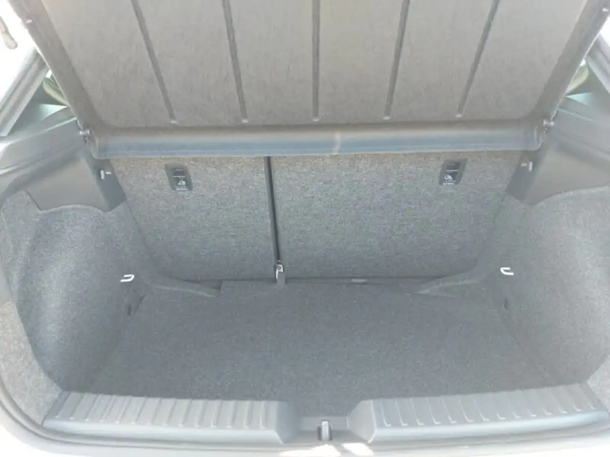 2025-seat-ibiza-10-tsi-xcellence-115ps-big-7