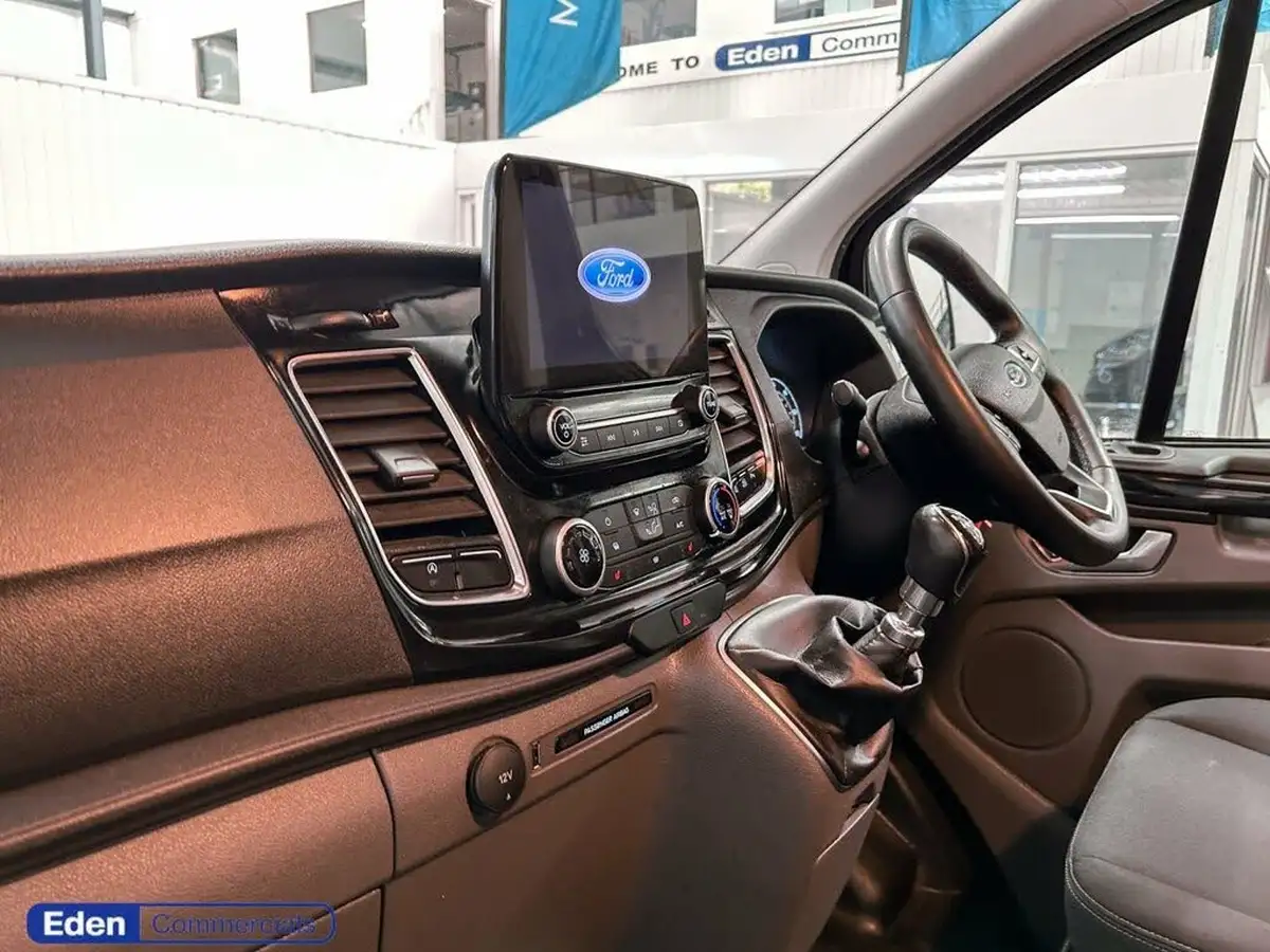 2023-ford-transit-custom-20tdci-300-l1h1-limited-130pseu6d-panel-van-1997cc-big-2
