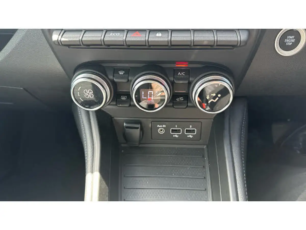 2022-renault-zoe-e-iconic-110ps-r110ev50-rapid-charge-big-22