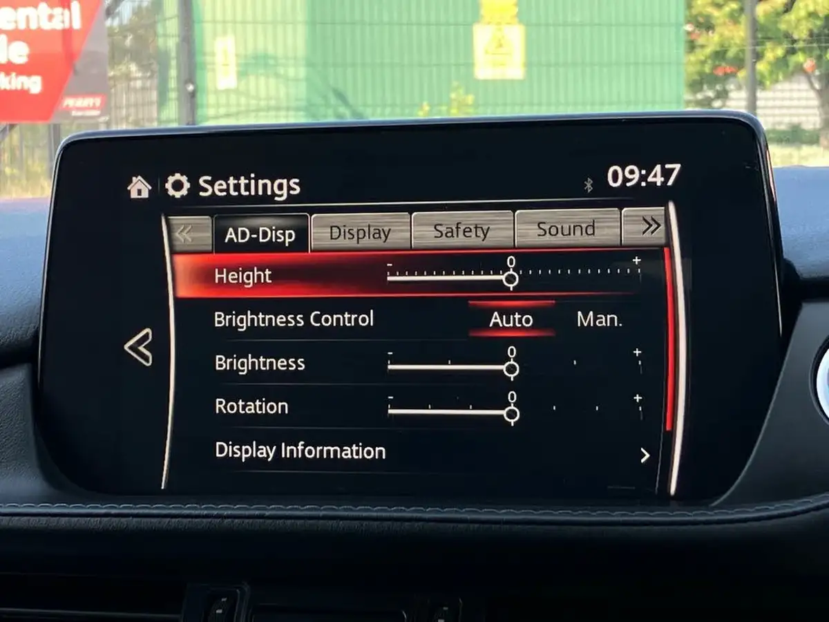 2019-mazda-mazda6-20-skyactiv-g-se-l-nav-tourer-5d-big-26