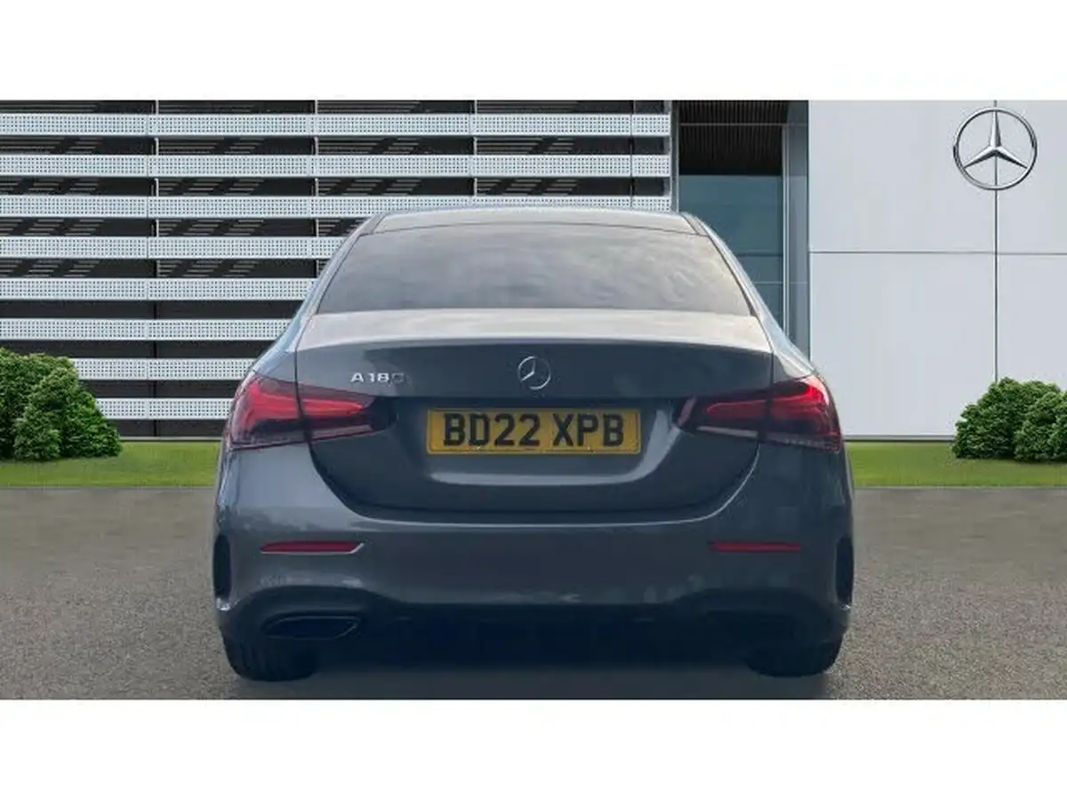 2022-mercedes-benz-a-class-13-a180-amg-line-premium-plus-edition-saloon-4d-7g-dct-big-5