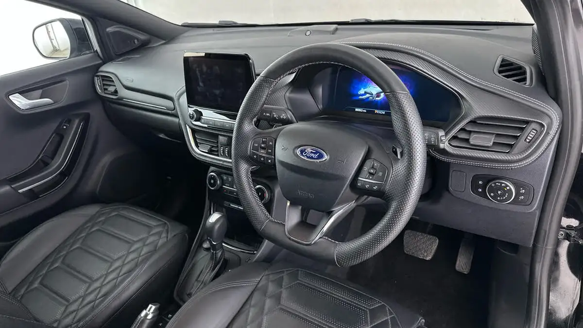 2022-ford-puma-suv-10-st-line-vignale-155ps-big-11