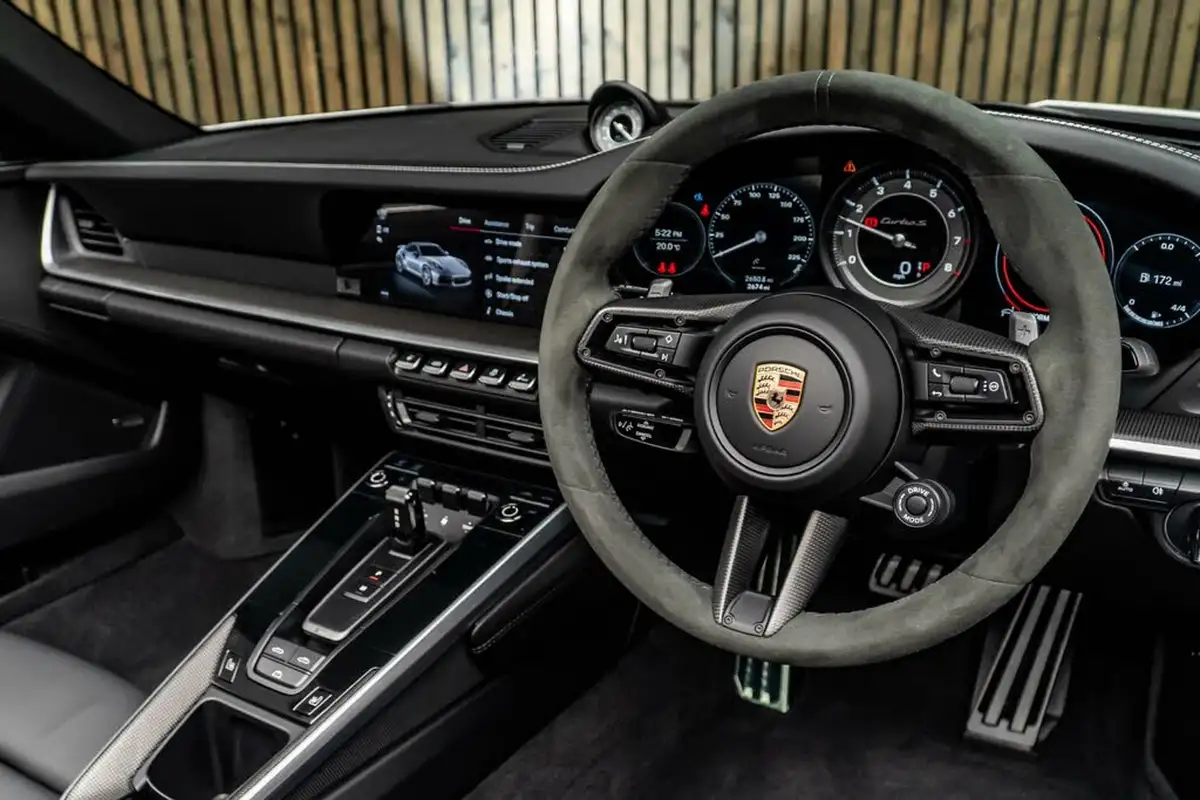 2023-porsche-911-38-turbo-s-awd-turbo-cabriolet-big-22