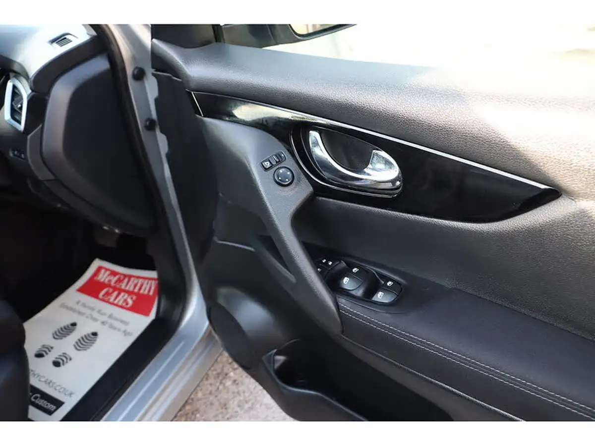 2020-nissan-qashqai-13-dig-t-acenta-premium-160ps-dct-big-23