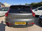 2018-volvo-xc40-20td-d3-r-design-small-5