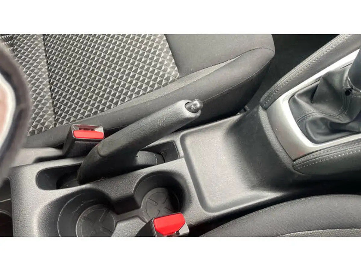 2021-nissan-micra-10-ig-t-acenta-big-25