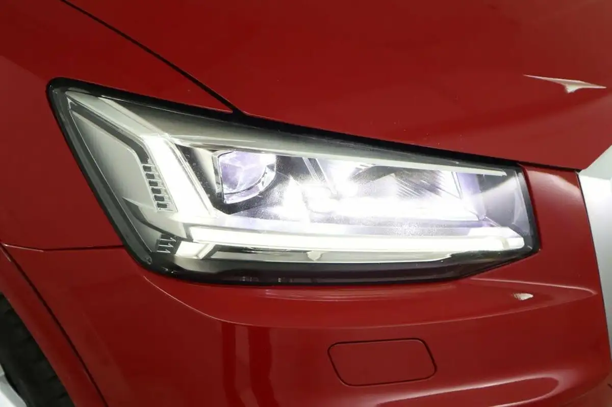 2018-audi-q2-16tdi-s-line-115ps-big-10