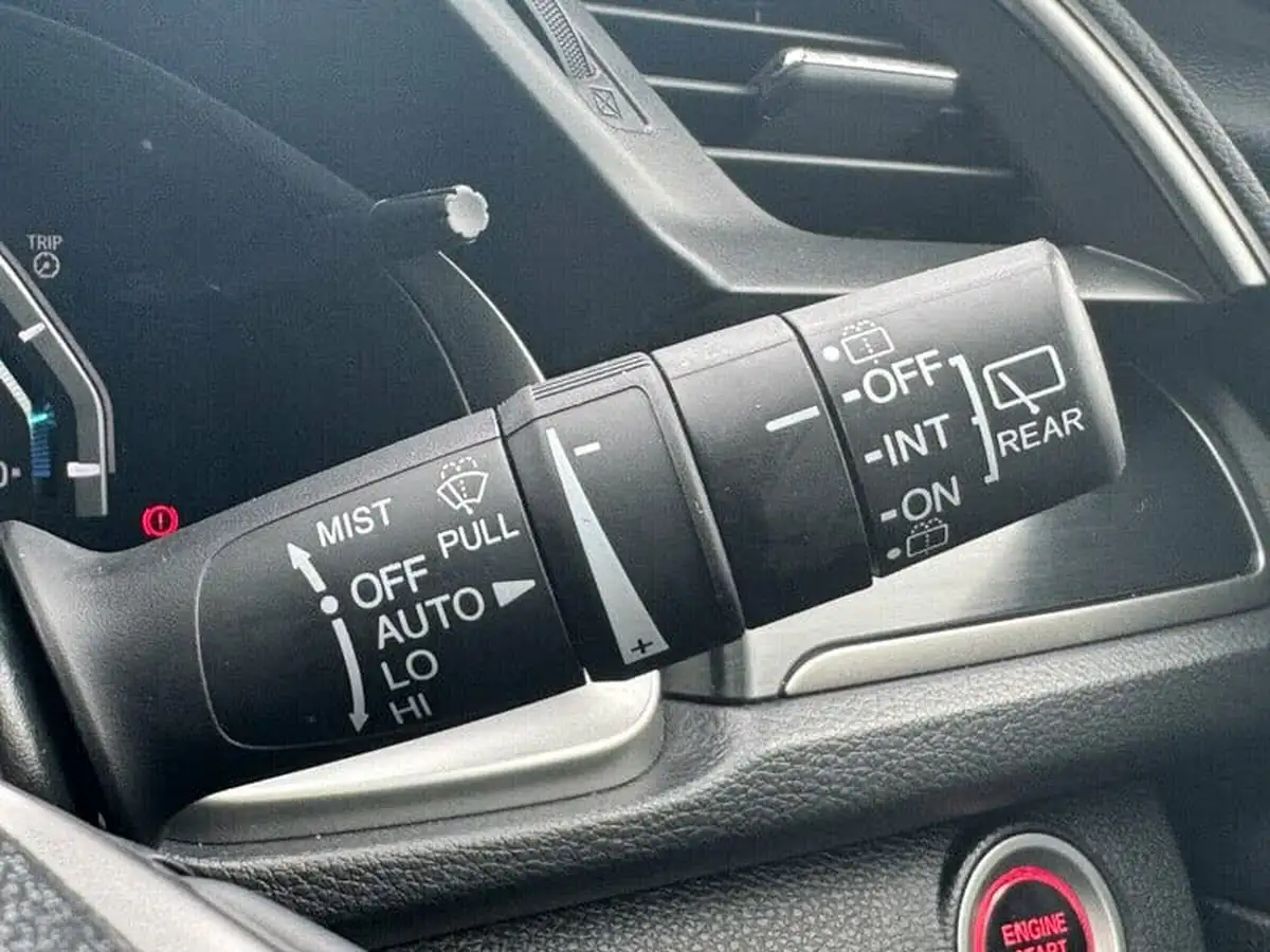 2021-honda-civic-10-vtec-turbo-ex-ss-hatchback-5d-cvt-big-13