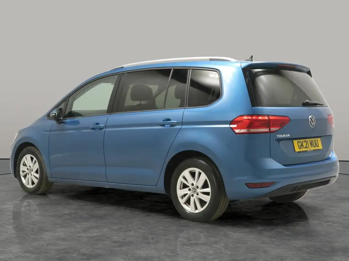2021-volkswagen-touran-15-tsi-se-dsg-big-13