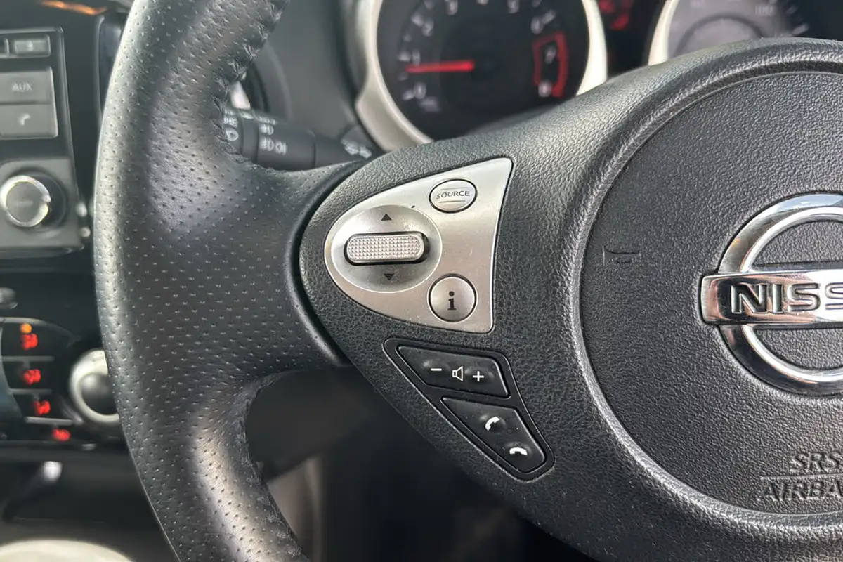 2012-nissan-juke-16-acenta-cvt-big-16