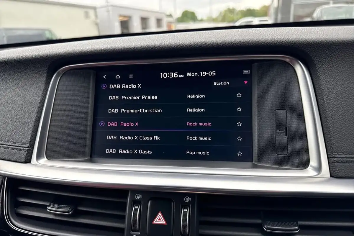 2018-kia-optima-20-t-gdi-gt-big-50