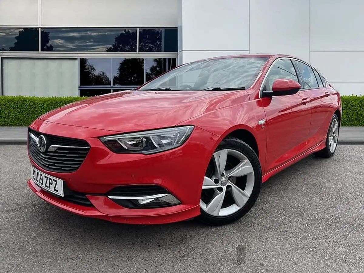 2019-vauxhall-insignia-grand-sport-15-turbo-sri-vx-line-nav-ss-auto-big-2
