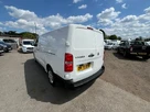 2020-vauxhall-vivaro-20td-3100-l2h1-dynamic-small-7