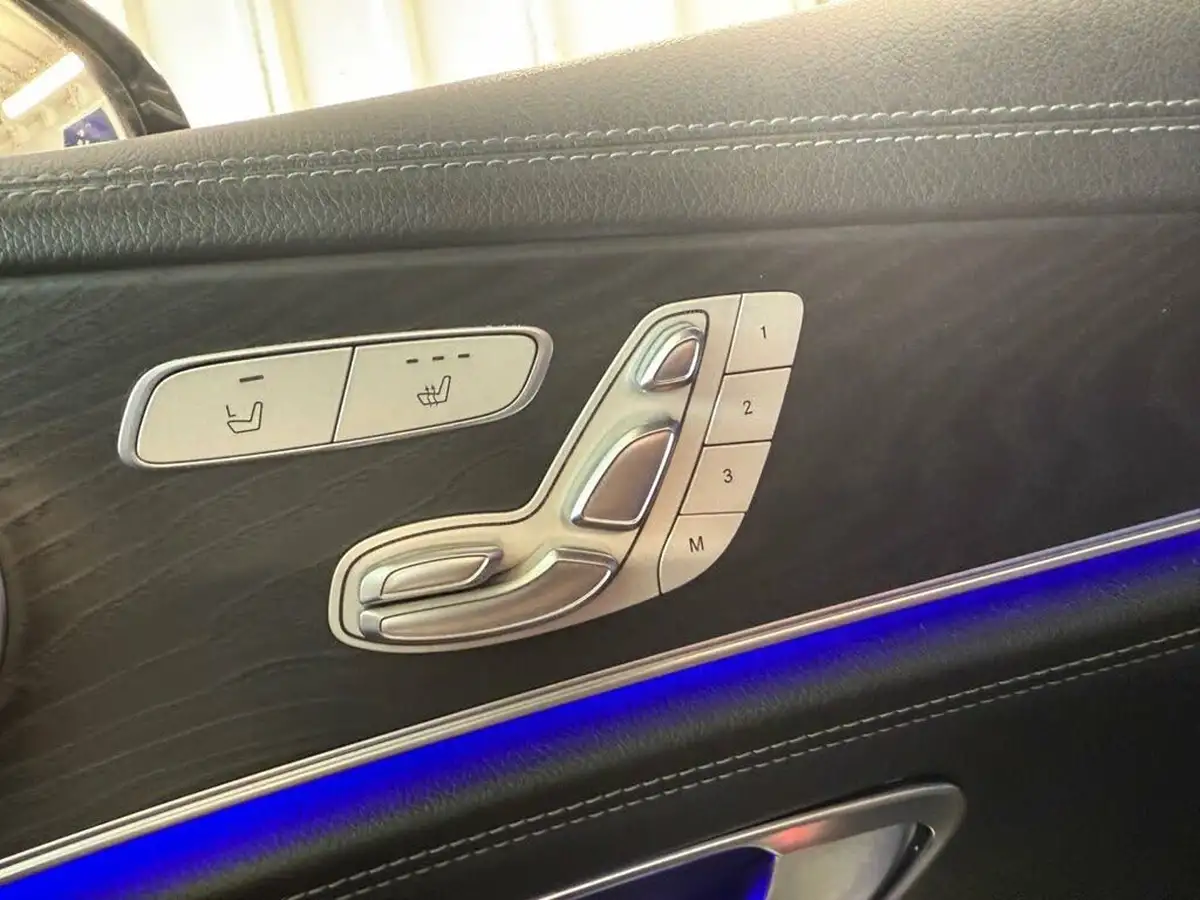 2019-mercedes-benz-e-class-20d-e220d-amg-line-saloon-4d-plus-big-11