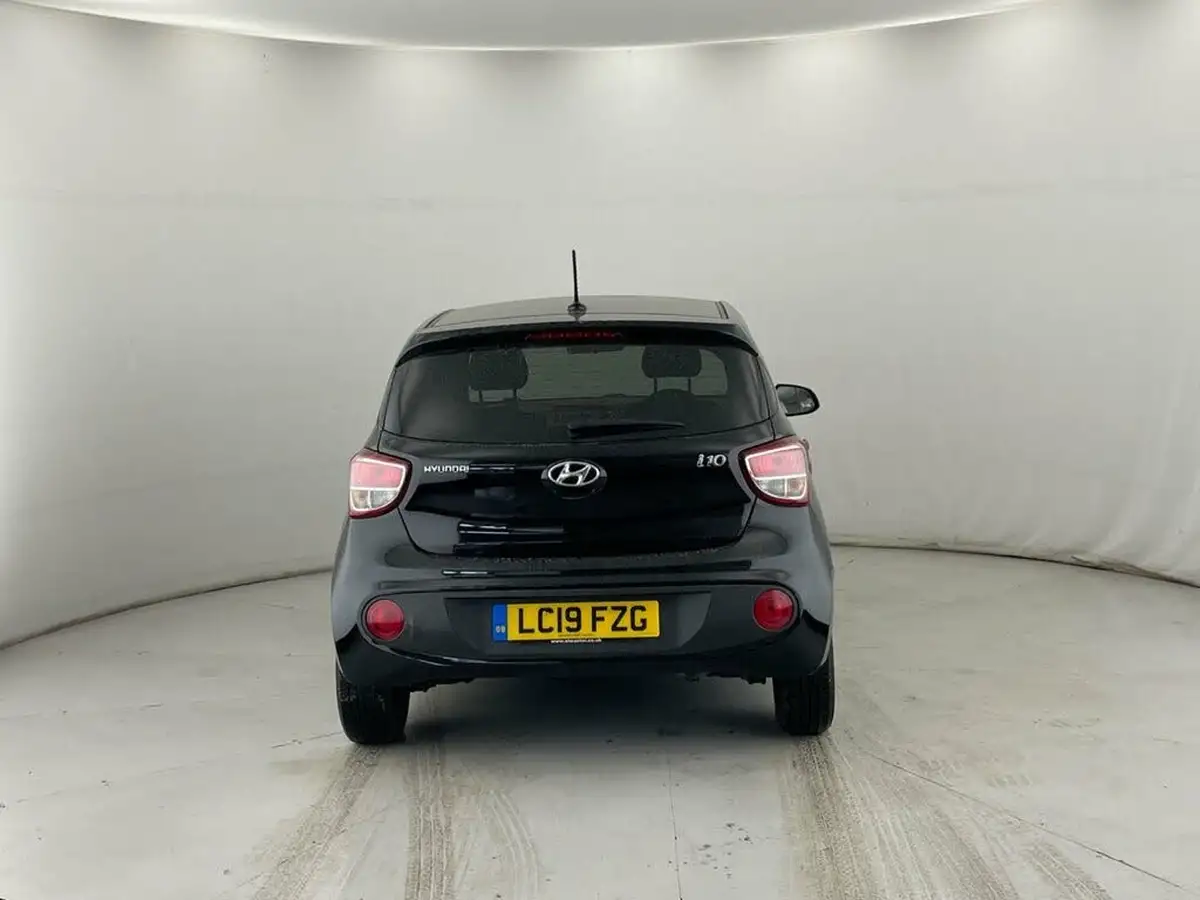 2019-hyundai-i10-10-go-se-67ps-big-4