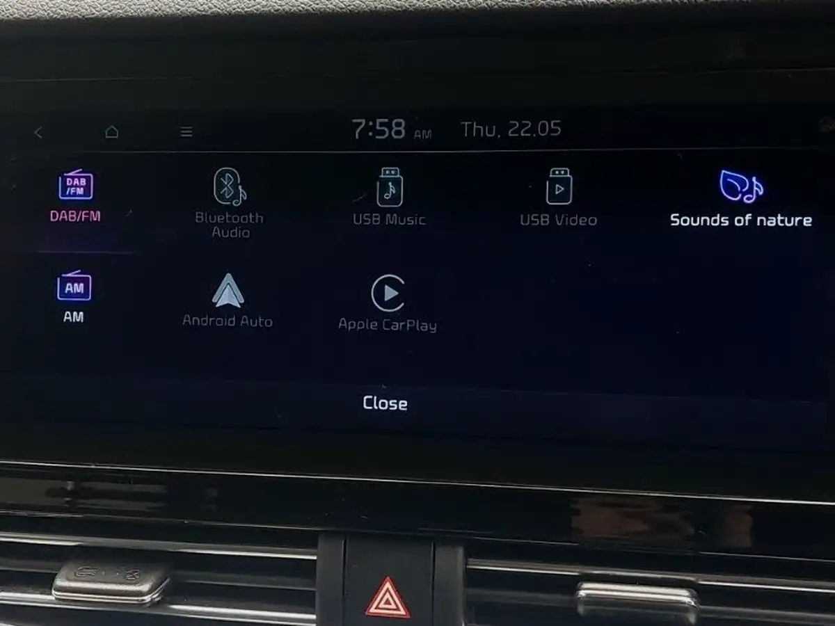 2022-kia-niro-16-gdi-3-156kwh-big-14