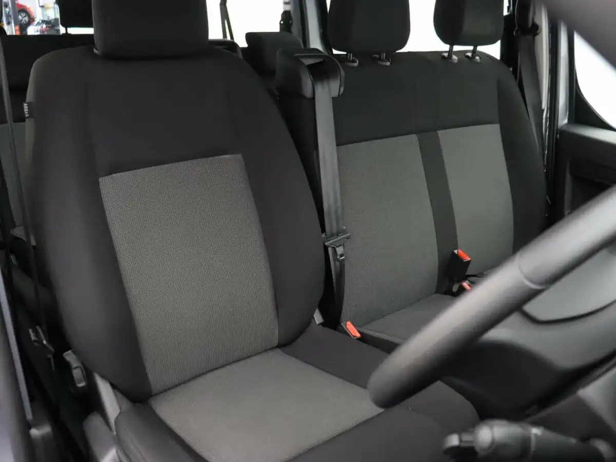 2023-vauxhall-vivaro-life-e-combi-l-big-14