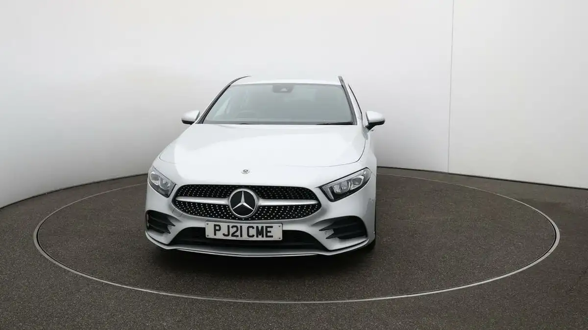 2021-mercedes-benz-a-class-20-a250-amg-line-executive-hatchback-5d-big-38
