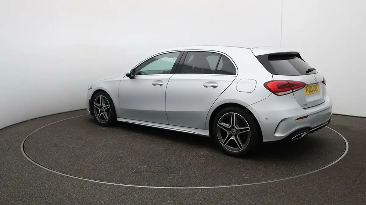 2021-mercedes-benz-a-class-20-a250-amg-line-executive-hatchback-5d-big-62