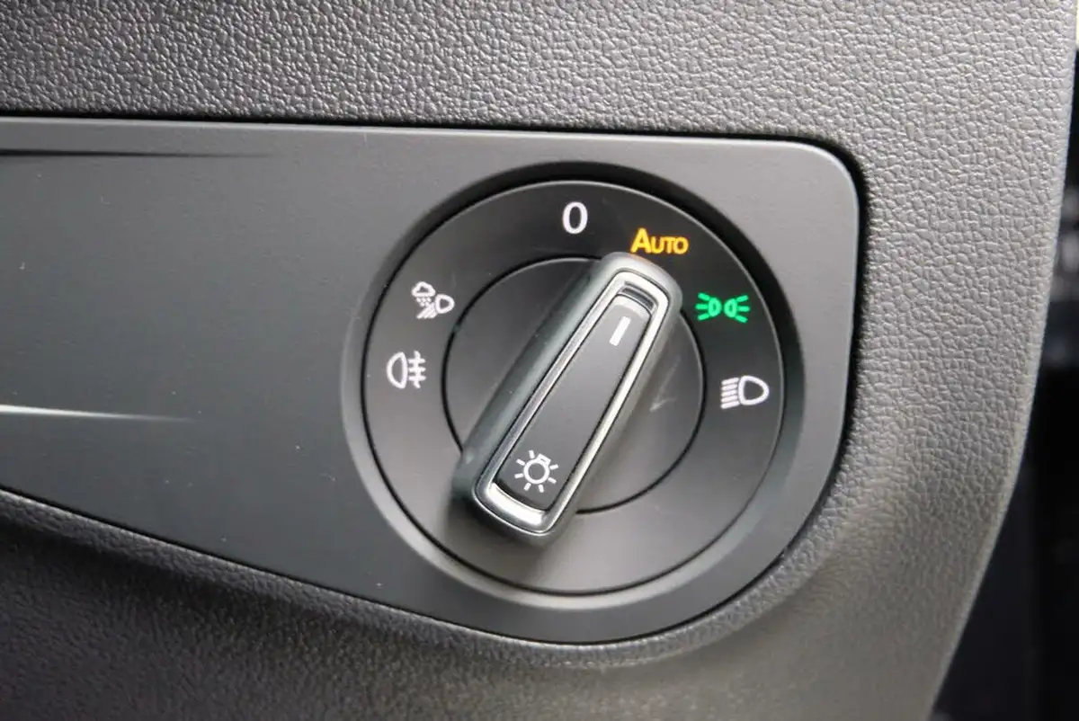 2024-volkswagen-tiguan-allspace-20-tsi-r-line-245ps-evo-big-21
