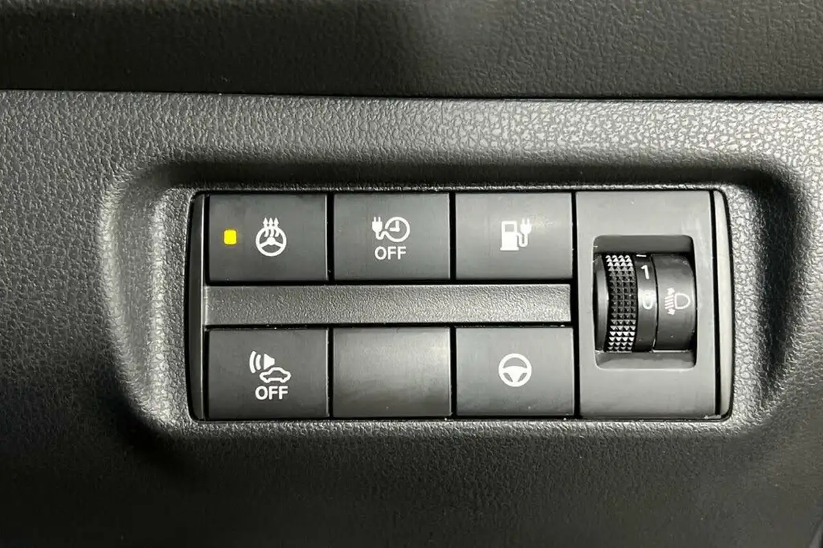 2020-nissan-leaf-e-e-3zero-big-36