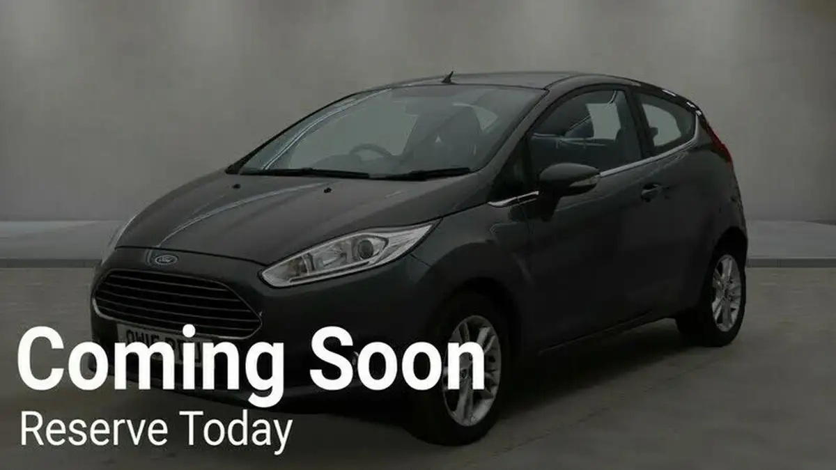 2015-ford-fiesta-125-zetec-3d-big-0