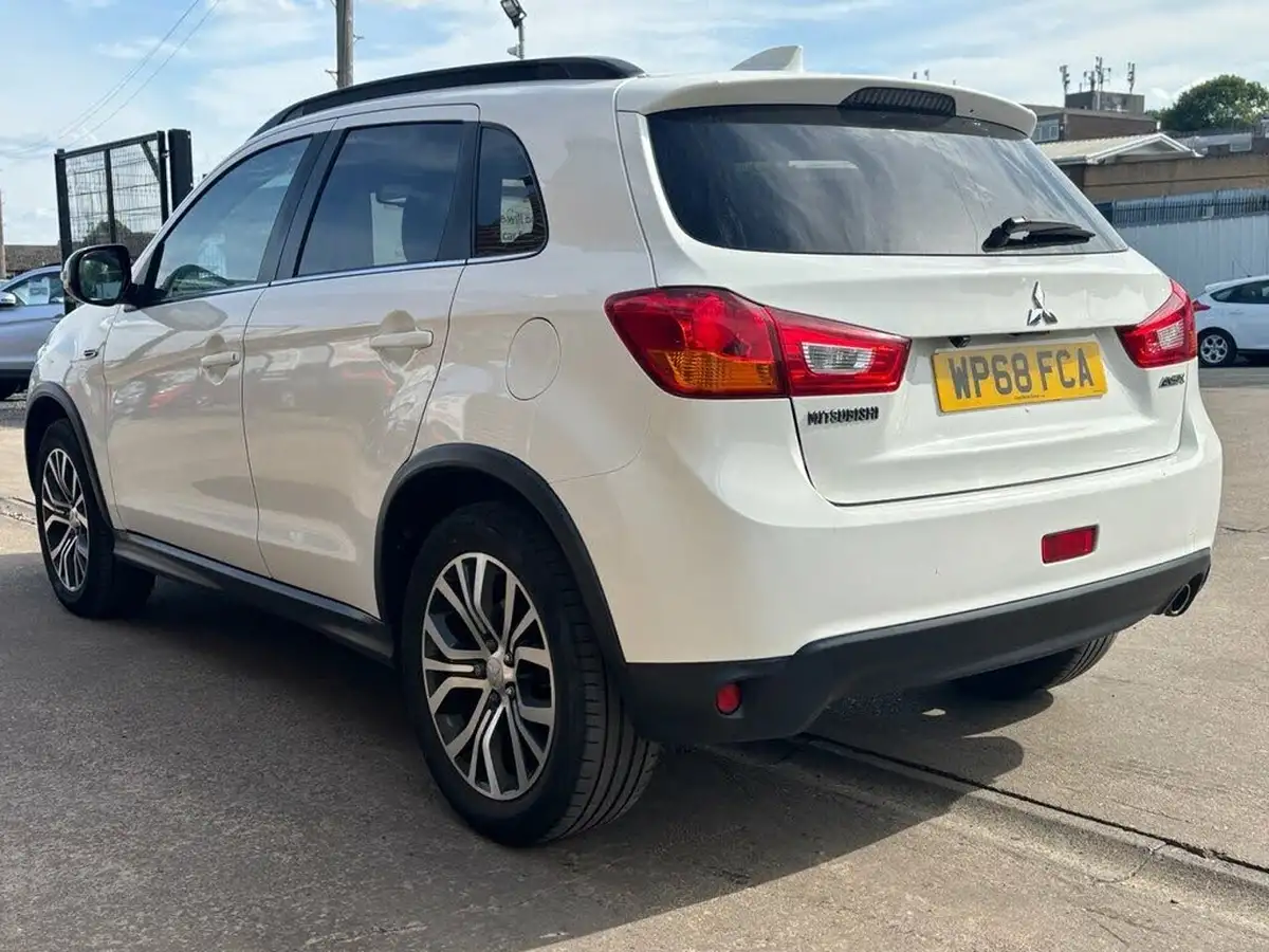 2018-mitsubishi-asx-16d-4-big-5