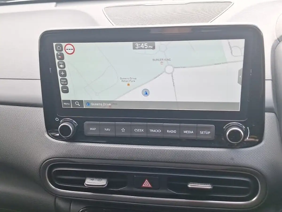 2022-hyundai-kona-16-gdi-premium-big-13