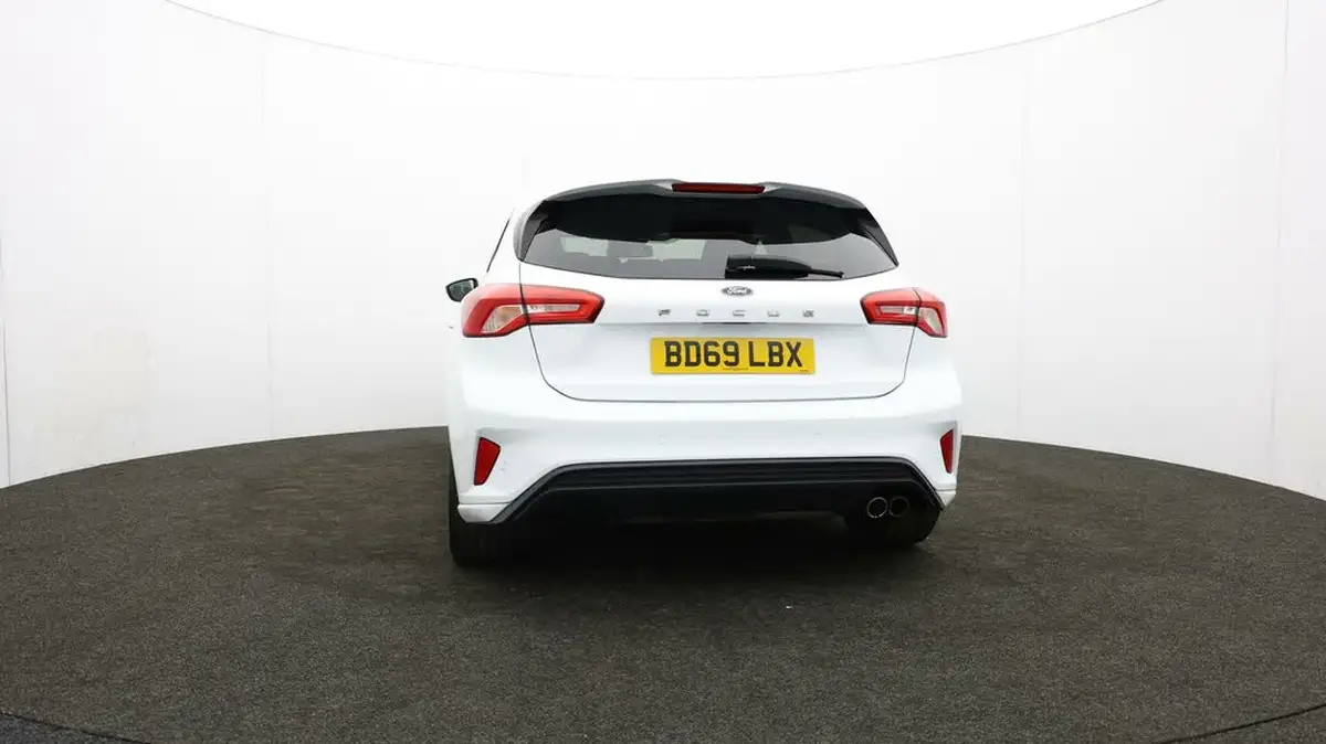 2019-ford-focus-10t-st-line-x-hatchback-big-43
