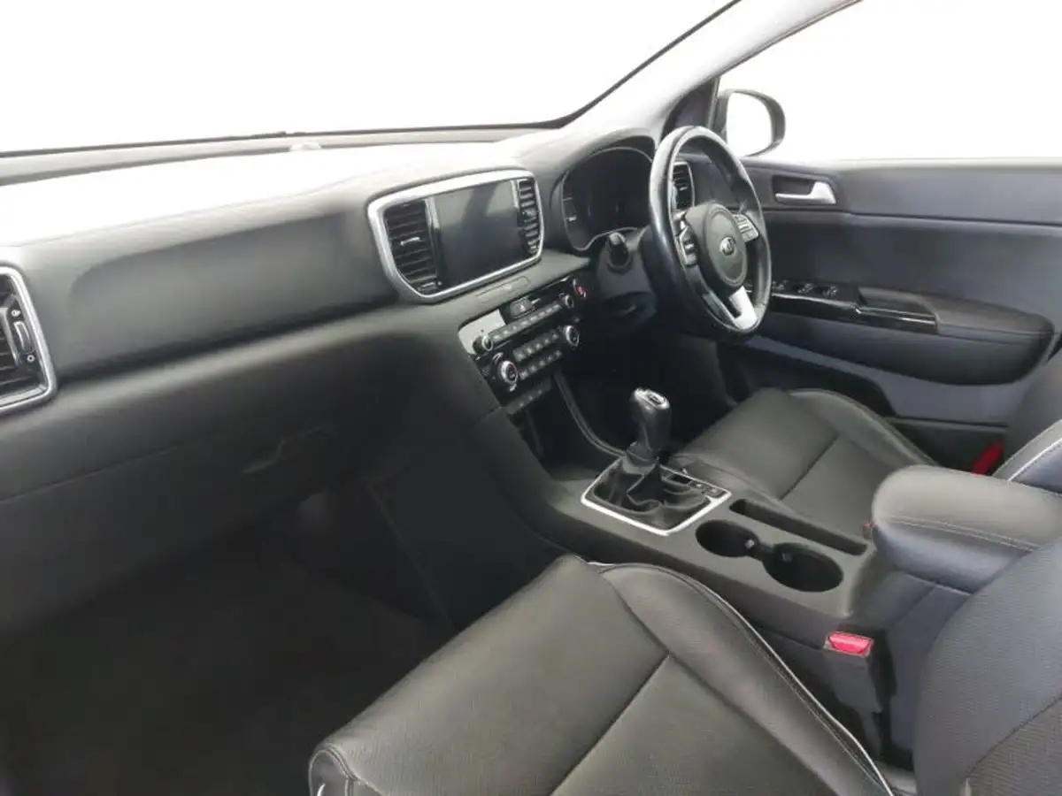 2021-kia-sportage-16crdi-3-48v-big-4