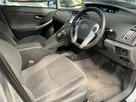 2010-toyota-prius-small-2