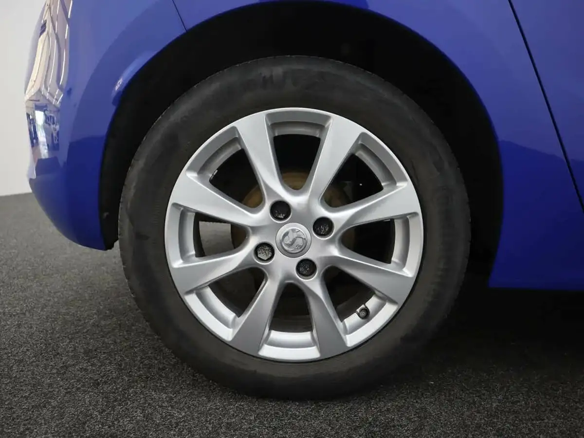 2021-vauxhall-corsa-12i-se-premium-big-6