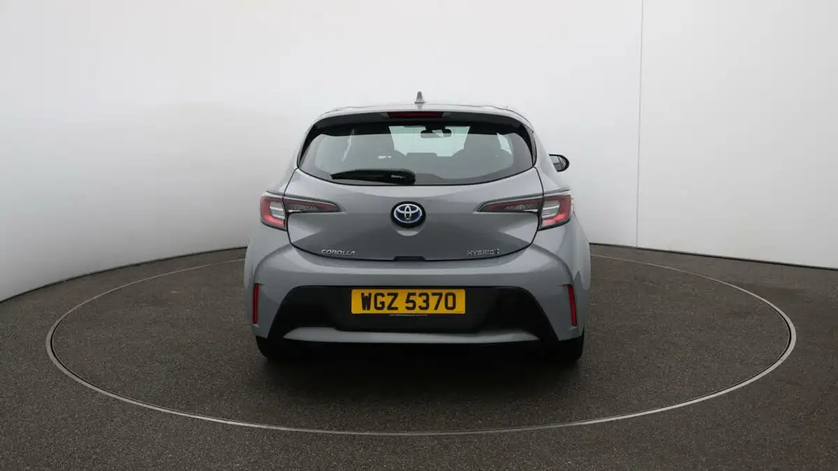 2022-toyota-corolla-18-vvt-i-icon-120bhp-trk-hatchback-5d-big-48